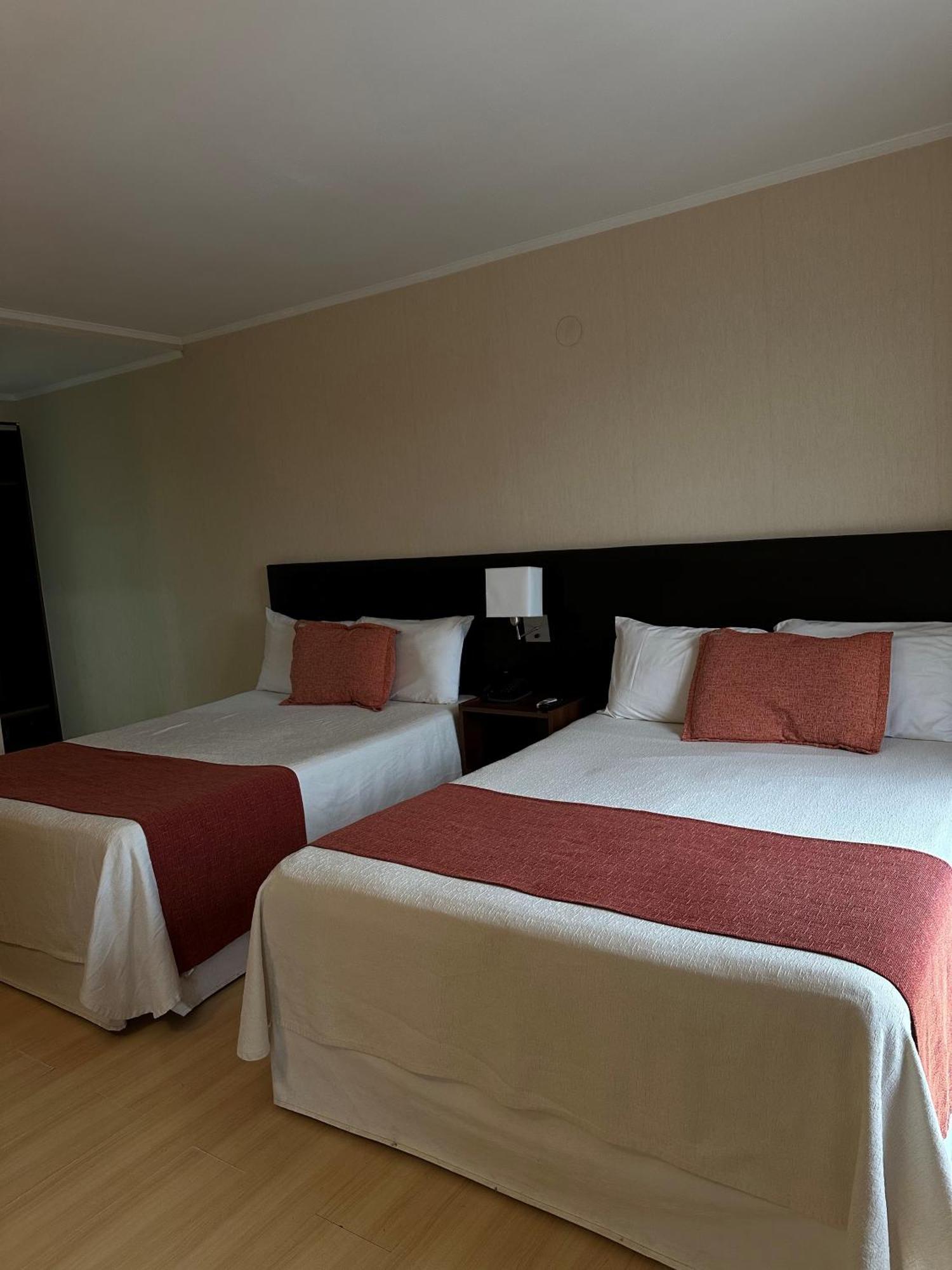 Le Parc Hotel & Suite Villa María Екстериор снимка