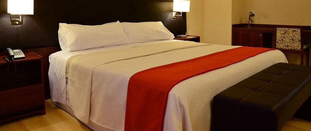 Le Parc Hotel & Suite Villa María Екстериор снимка